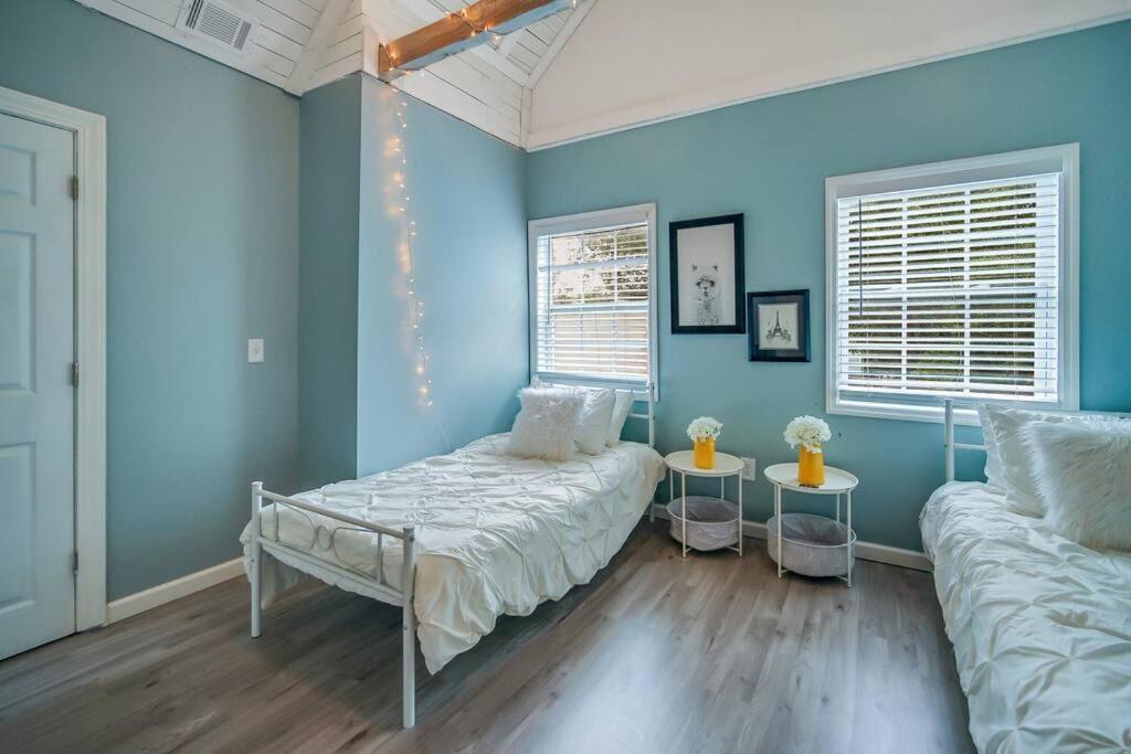 New Cheerful Renovated Home - 5 Min To Downtown! Savannah Exterior foto