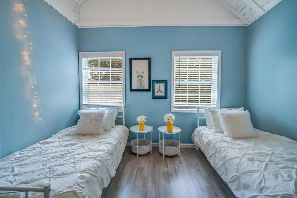 New Cheerful Renovated Home - 5 Min To Downtown! Savannah Exterior foto